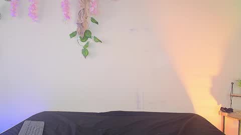 Snapshot of dakota_carsson chatting on 04.22.26 dakota carsson online show from 04.22.26