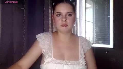 Snapshot of dakota_charm_ chatting on 07.13.26 Dakota online show from 07.13.26