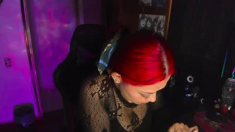 Snapshot of dakota_crab chatting on 02.07.25 Dakota Crab online show from 02.07.25