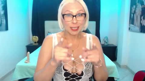 Dakota online show from 10.05.25