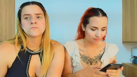 Dakota-Megan online show from 11.21.25