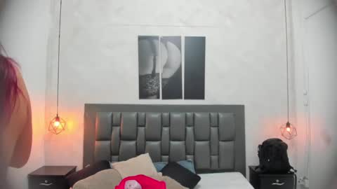 Dakota  online show from 09.30.25