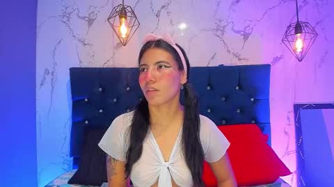 dakotaa_johnson online show from 02.23.26