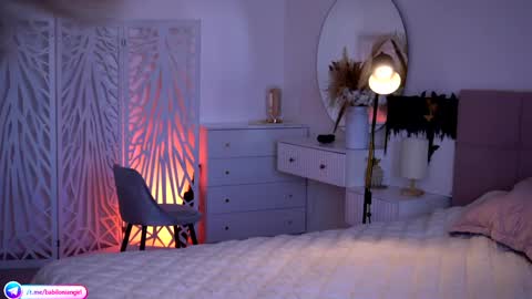 Dasha online show from 03.23.26