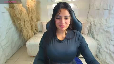 Snapshot of dakotha_v chatting on 05.05.26 Dakotha online show from 05.05.26