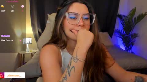 dakottaa__ online show from 01.14.26