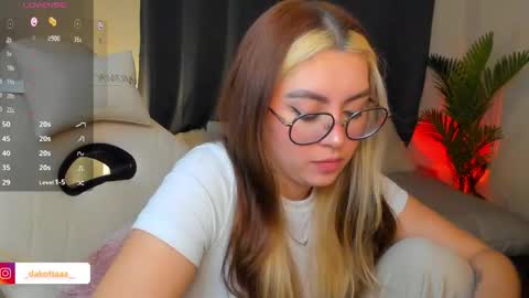Snapshot of dakottaa__ chatting on 05.20.26 dakottaa__ online show from 05.20.26