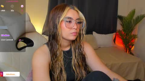 Snapshot of dakottaa__ chatting on 05.31.26 dakottaa__ online show from 05.31.26