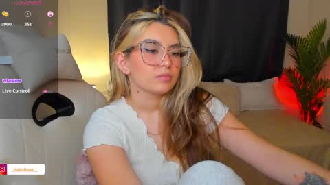 Snapshot of dakottaa__ chatting on 06.04.26 dakottaa__ online show from 06.04.26