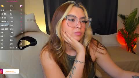 Snapshot of dakottaa__ chatting on 06.05.26 dakottaa__ online show from 06.05.26