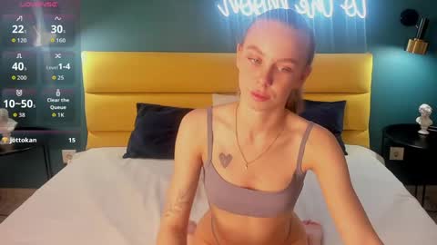 Snapshot of dalegomez chatting on 05.18.26 Dale 3 online show from 05.18.26