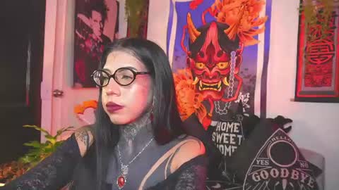 Snapshot of dalia_vorhees chatting on 06.25.26 dalia_vorhees online show from 06.25.26