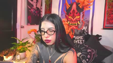 Snapshot of dalia_vorhees chatting on 06.25.26 dalia_vorhees online show from 06.25.26