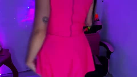 Snapshot of daliaapril22 chatting on 09.28.25 Dalia April online show from 09.28.25