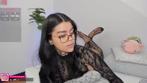 Snapshot of daliapunkt chatting on 10.03.25 Dalia online show from 10.03.25