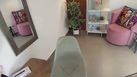 Dalila  online show from 12.18.25