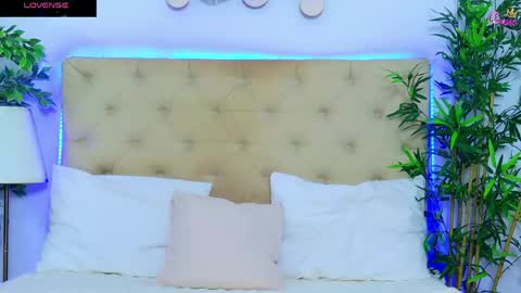 Snapshot of daliyaa_ chatting on 05.12.26 daliyaa_ online show from 05.12.26