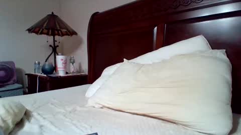 dallastxguy74 online show from 10.29.25