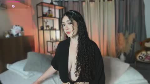 Snapshot of dalylarose chatting on 06.13.26 Dalyla online show from 06.13.26
