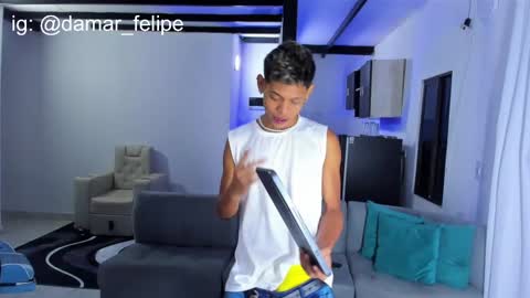 damar_felipe online show from 02.10.25