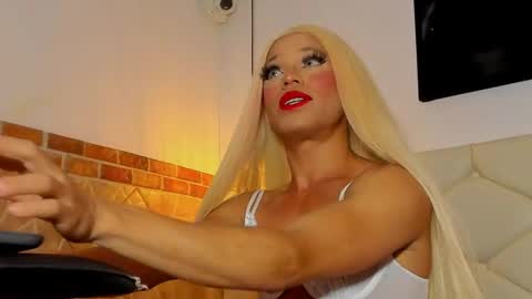         online show from 02.03.25