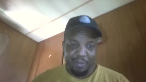 Snapshot of dameion731 chatting on 04.23.26 BigBlackCock13 online show from 04.23.26