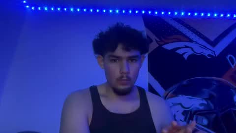 Snapshot of damiam_xj chatting on 12.22.24 damiam xj online show from 12.22.24