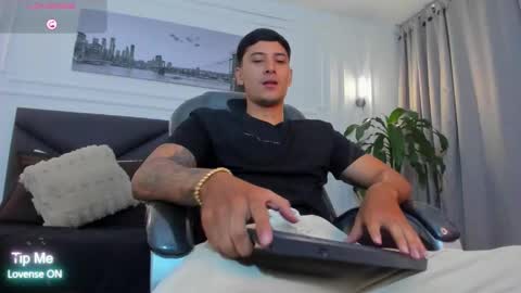 DAMIAN online show from 11.06.25