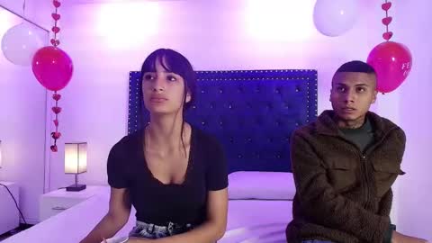 Snapshot of damian_and_roxanne chatting on 02.17.26 DAMIAN AND ROXANNE. online show from 02.17.26