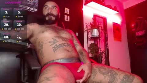 Snapshot of damian_darkside_ chatting on 02.19.25 Damian online show from 02.19.25