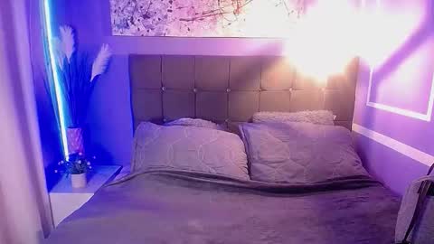 damian_n_lissa online show from 10.27.25