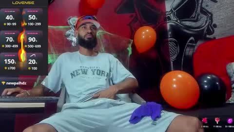 Snapshot of damian_shakur chatting on 10.25.25 damian_shakur online show from 10.25.25