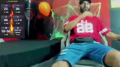 Snapshot of damian_shakur chatting on 10.28.25 damian_shakur online show from 10.28.25