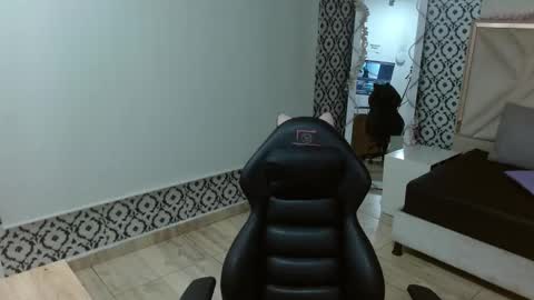 damian_tay online show from 04.14.26