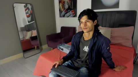 Snapshot of damian_vadim chatting on 02.08.26 Damian Vadim online show from 02.08.26