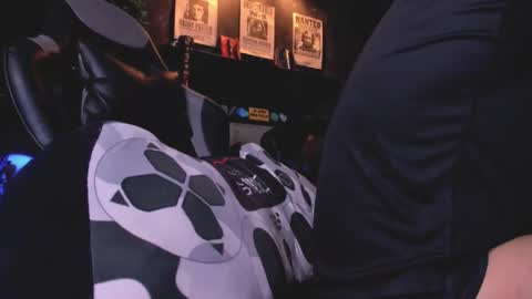 Daamiancox online show from 12.20.25