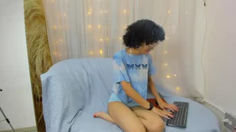 Snapshot of damianna_ chatting on 06.23.26 Damiana online show from 06.23.26