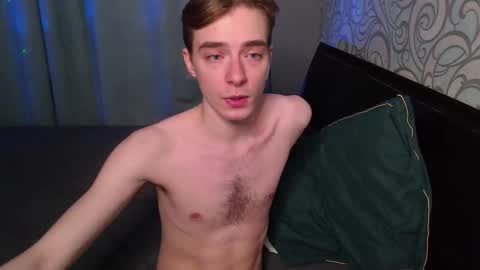 Snapshot of damiano_skinny chatting on 09.22.25 my show from 300-1000 UTC online show from 09.22.25