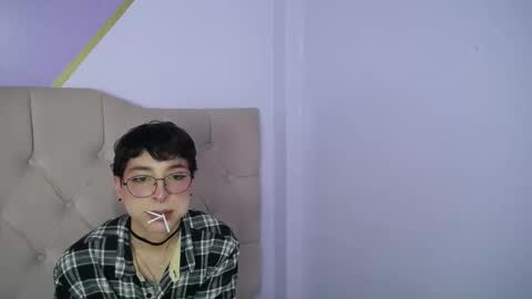 Snapshot of damiian21_ chatting on 02.21.25 Damiian21 online show from 02.21.25