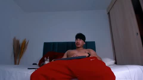 Snapshot of dammianmilleroficial chatting on 11.23.25 INSTAGRAM DAMMIANMILLEROFICIAL online show from 11.23.25