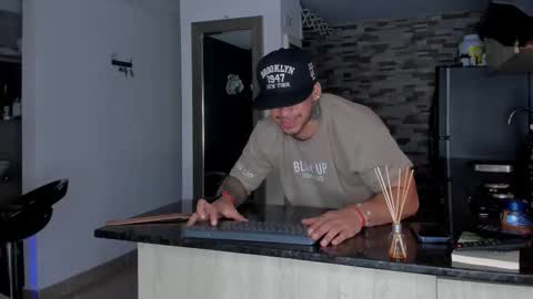 Snapshot of dammianmilleroficial chatting on 01.08.26 INSTAGRAM DAMMIANMILLEROFICIAL online show from 01.08.26