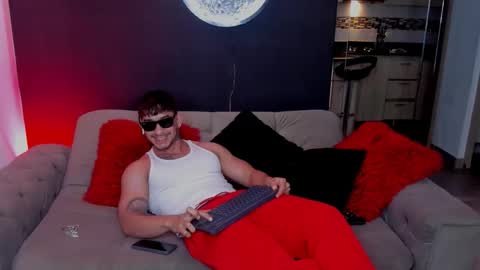 Snapshot of dammianmilleroficial chatting on 02.02.26 INSTAGRAM DAMMIANMILLEROFICIAL online show from 02.02.26