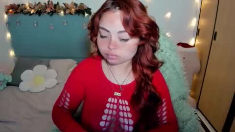 Snapshot of damn_that_booty chatting on 12.17.25 Criss online show from 12.17.25