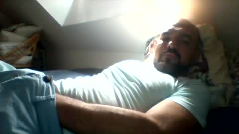 Snapshot of damocles240 chatting on 06.13.26 damocles240 online show from 06.13.26