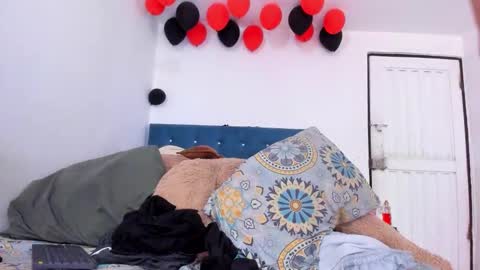 Snapshot of damonxxx1 chatting on 11.04.25 Damon online show from 11.04.25