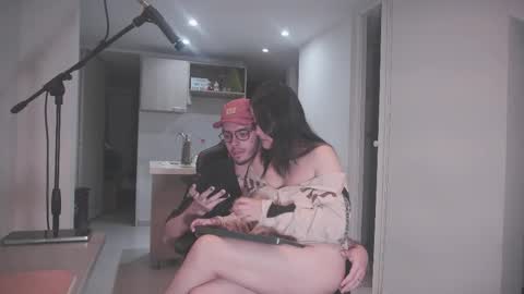 Snapshot of dan_and_daya chatting on 11.12.25 AbyssVoid online show from 11.12.25