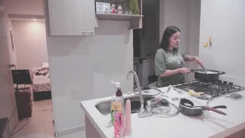 Snapshot of dan_and_daya chatting on 11.25.25 AbyssVoid online show from 11.25.25