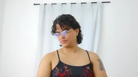 Snapshot of dan_blous chatting on 02.06.26 Diane Blosson online show from 02.06.26