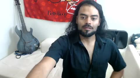 Snapshot of dan_khemeia chatting on 06.20.26 Dan Khemeia online show from 06.20.26