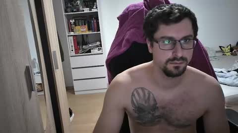 King Dan online show from 02.12.25